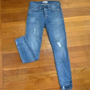 Madewell 9” high-rise skinny distressed jeans